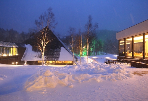 北海道旅遊推薦-札幌、登別、TOMAMU雪祭七日